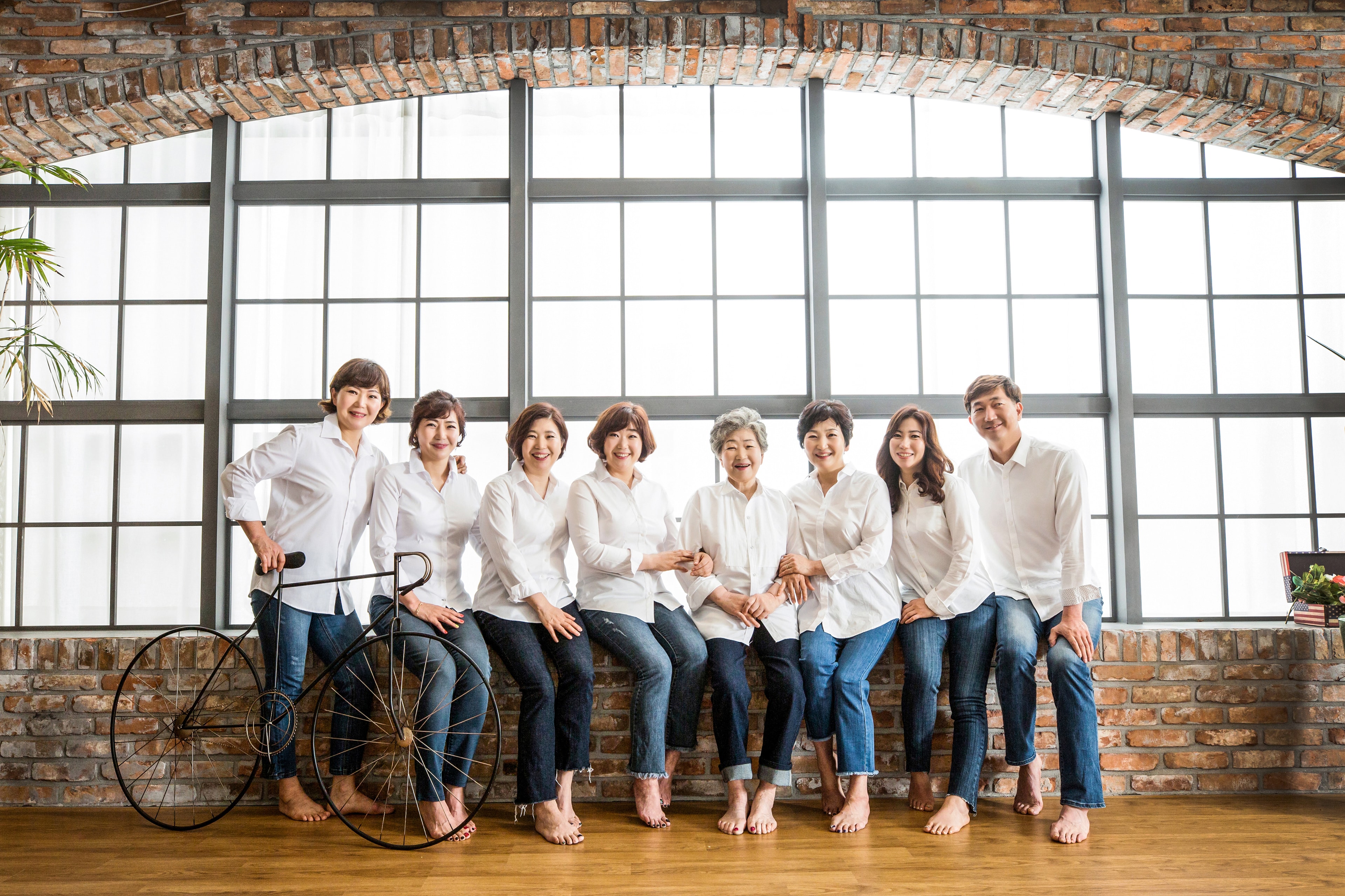 일산 스튜디오 서랍 패밀리 3열 그리드 - 2열 컨셉 촬영 4